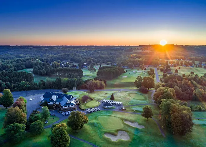 Foothills Lodge & Cafe